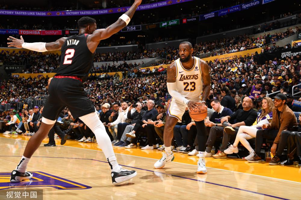 于三分球的 于三分球的